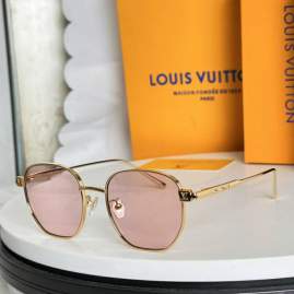 Picture of Louis Vuitton Sunglasses _SKUfw76197985fw